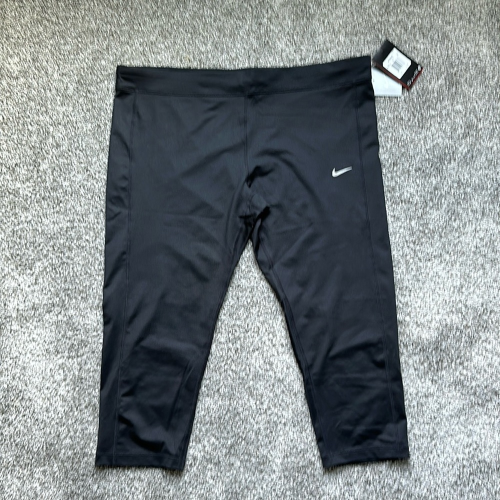 Nike running capris